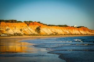 Praia da Falésia de Albufeira entre as 50 melhores praias do mundo