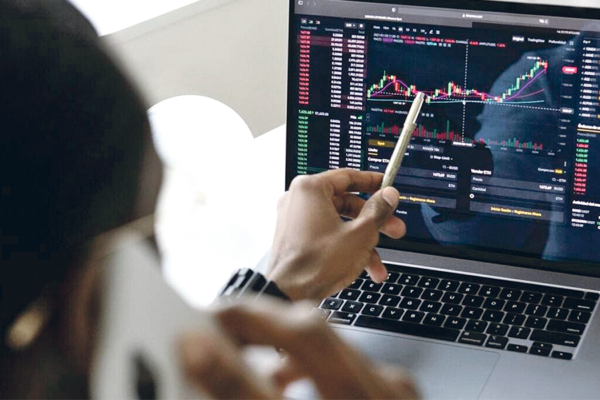 Wall Street abre em alta impulsionada pelo setor tecnológico