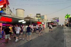 A repressão à vida noturna em Albufeira suscita receios para o turismo de verão