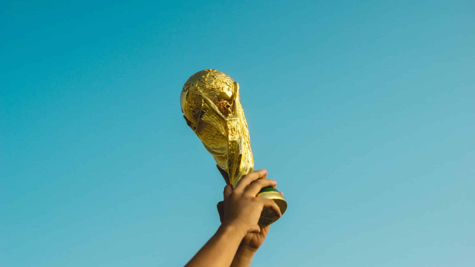 GNR alerta para fraudes relacionadas com o Mundial 2026