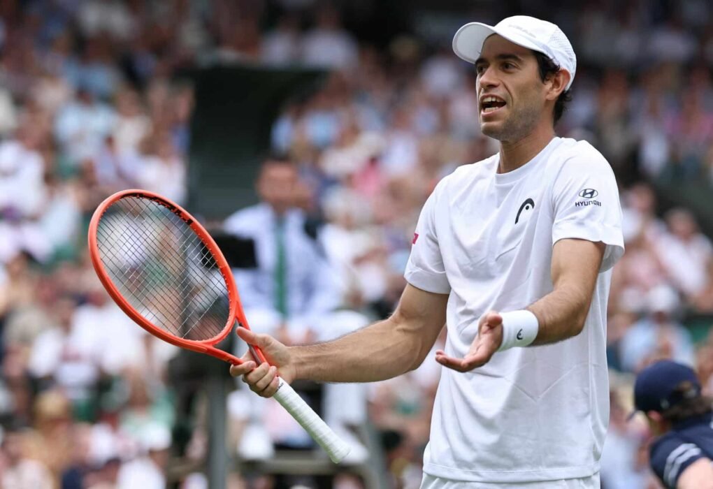 Nuno Borges impressiona, mas cai diante do número 1 do mundo Jannik Sinner em Wimbledon