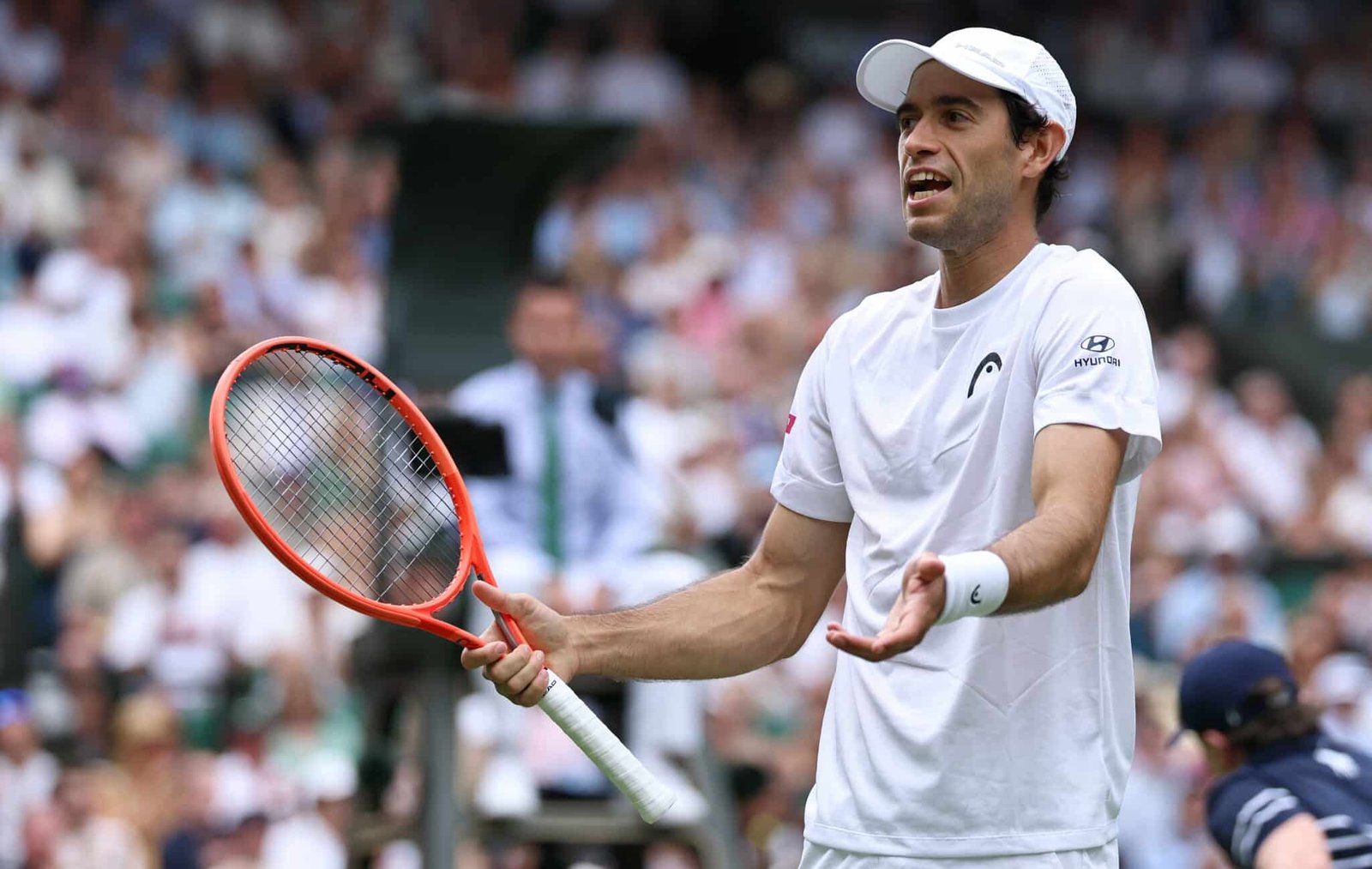Nuno Borges impressiona, mas cai diante do número 1 do mundo Jannik Sinner em Wimbledon